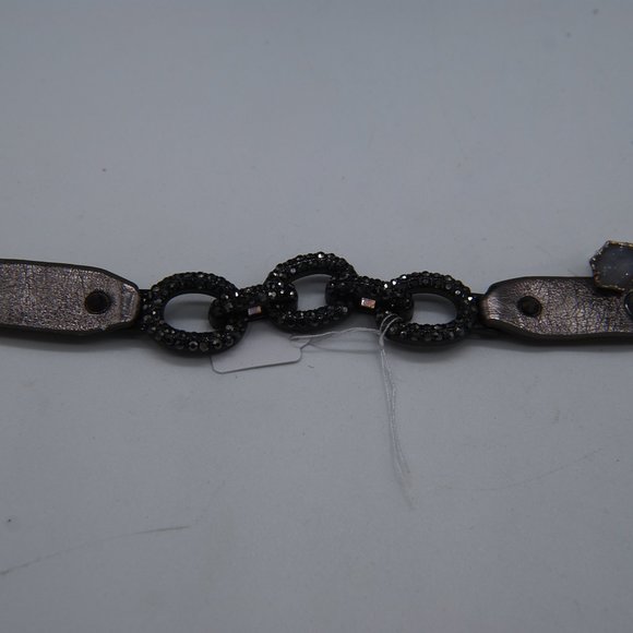 NWOT Bracelet and Earrings Set, Beautiful Pair - Picture 3 of 11